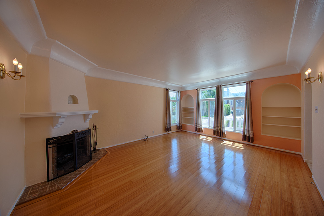 Living Room picture - 150 Hazel Ave, Millbrae 94030