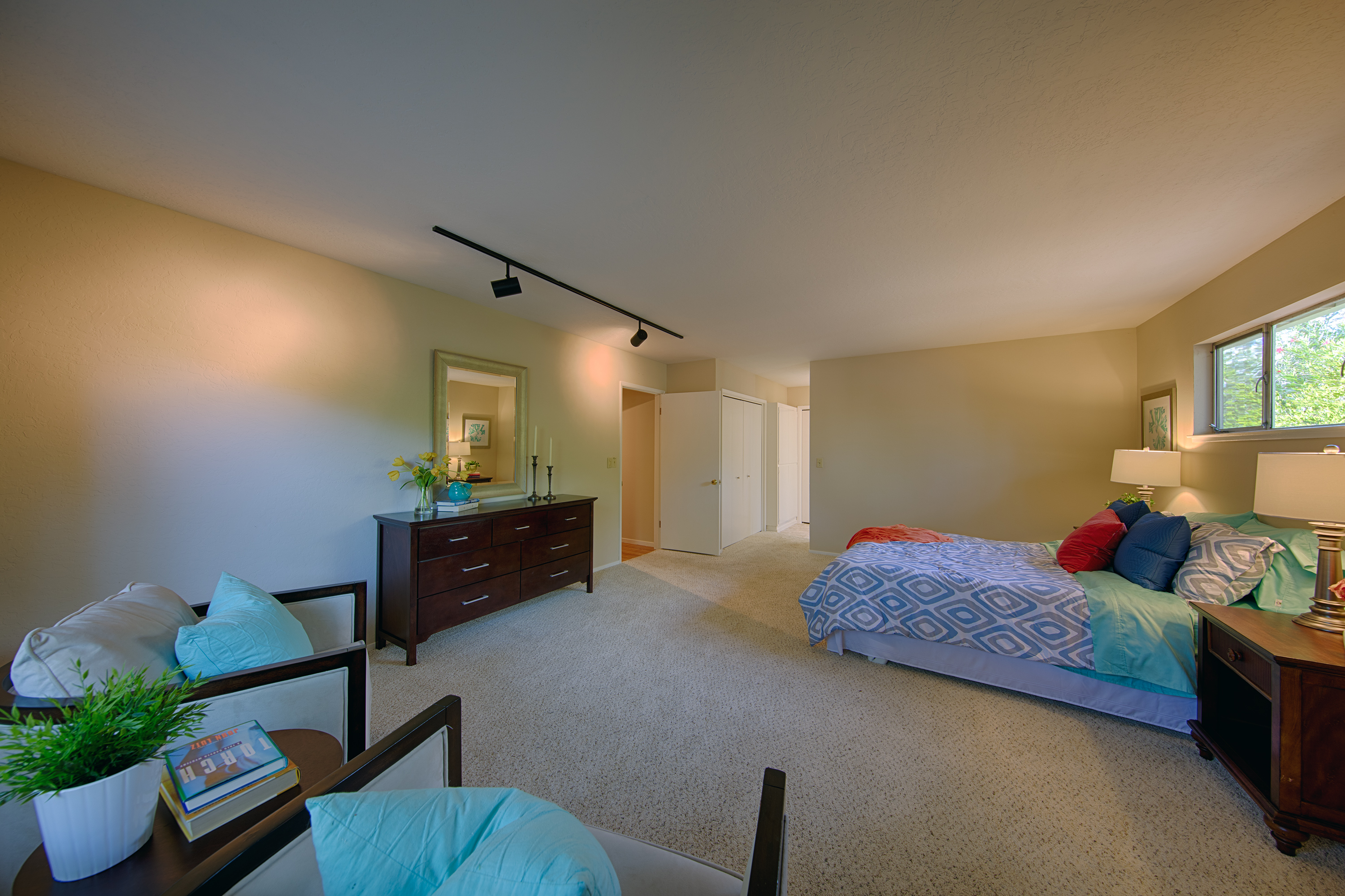 1524 Kathy Ln, Los Altos 94024 - Master Bedroom (C)