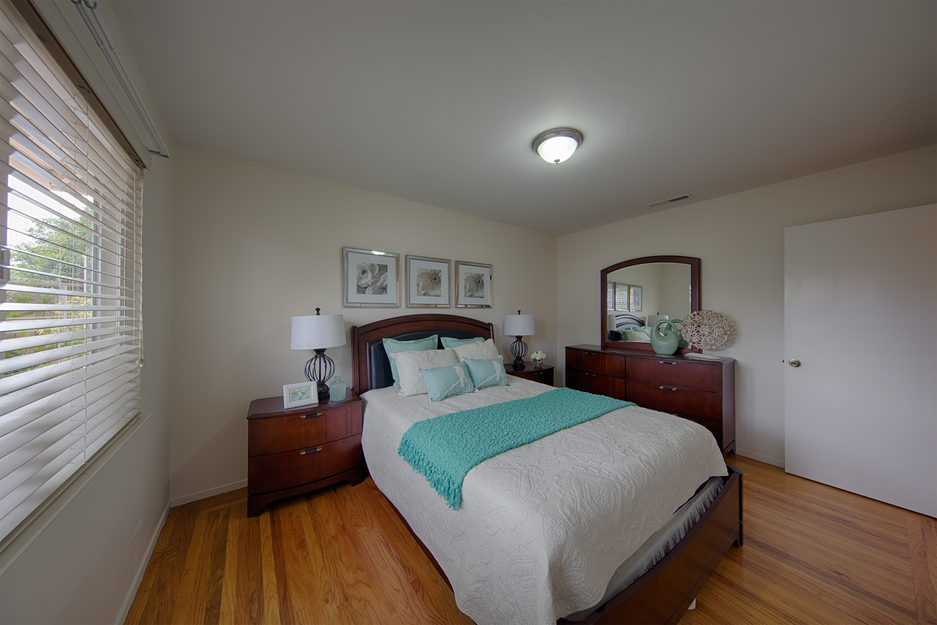 1118 Lafayette Dr, Sunnyvale 94087 - Master Bedroom (D)