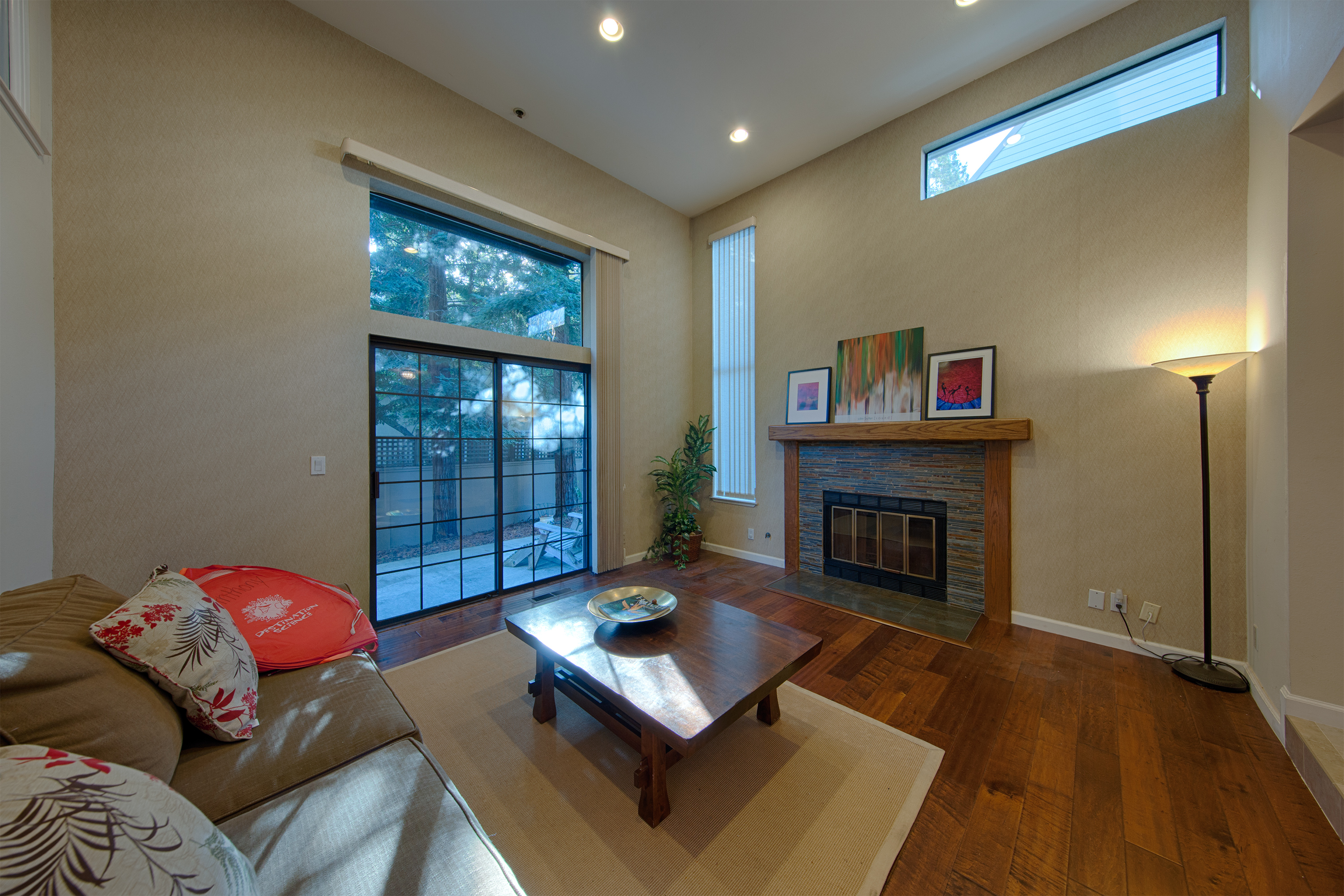 749 Loma Verde Ave #C, Palo Alto 94303 - Living Room (A)