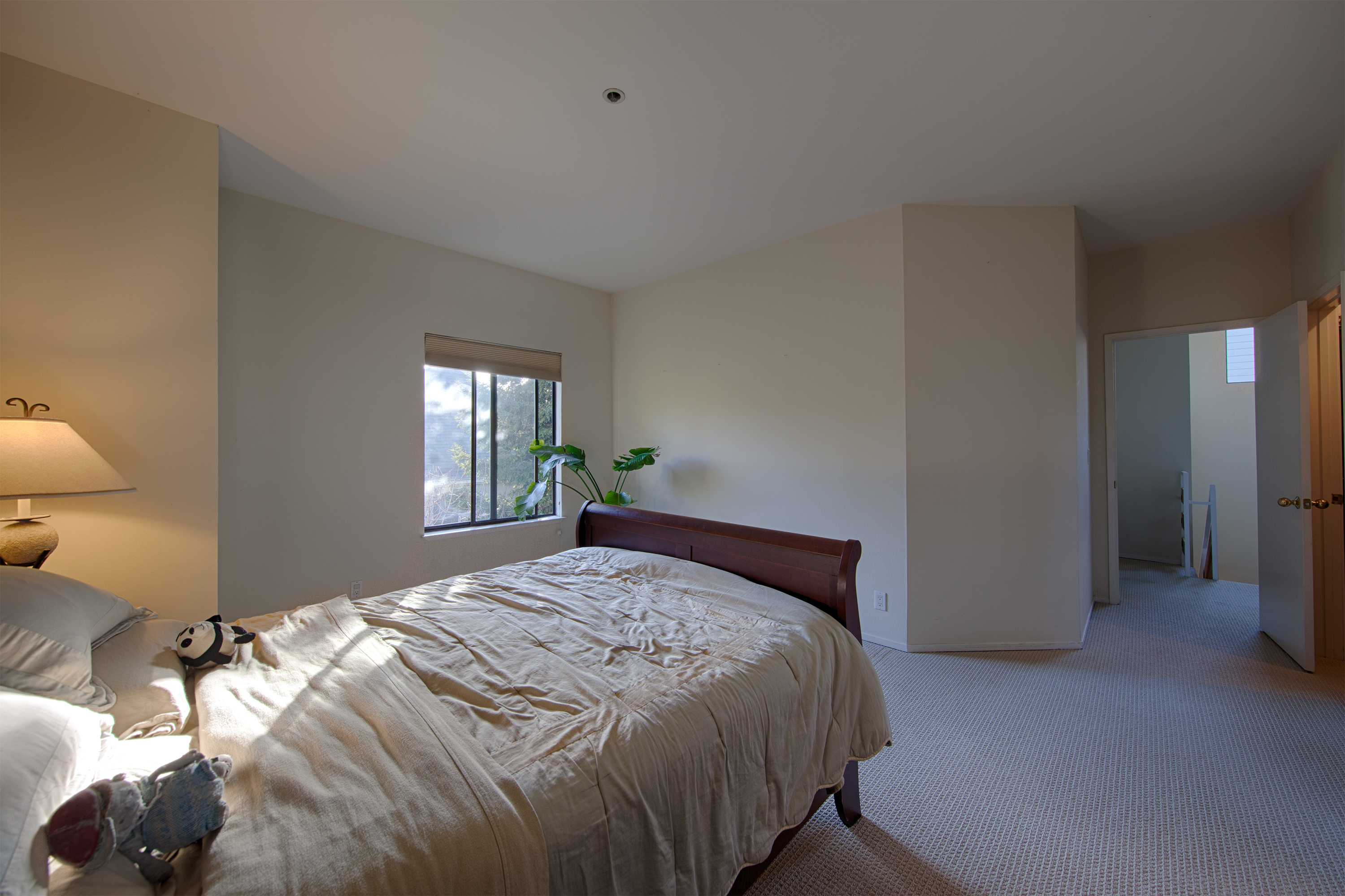 749 Loma Verde Ave #C, Palo Alto 94303 - Master Bedroom (C)