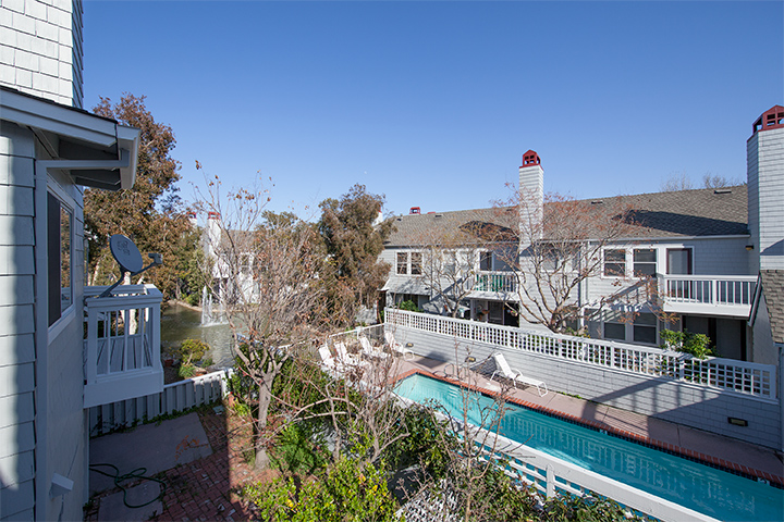 Balcony View picture - 405 Mendocino Way, Redwood Shores 94065