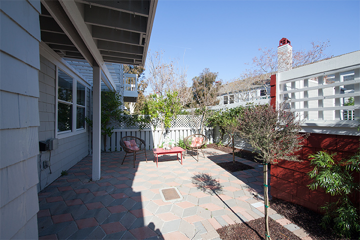 Patio picture - 405 Mendocino Way, Redwood Shores 94065