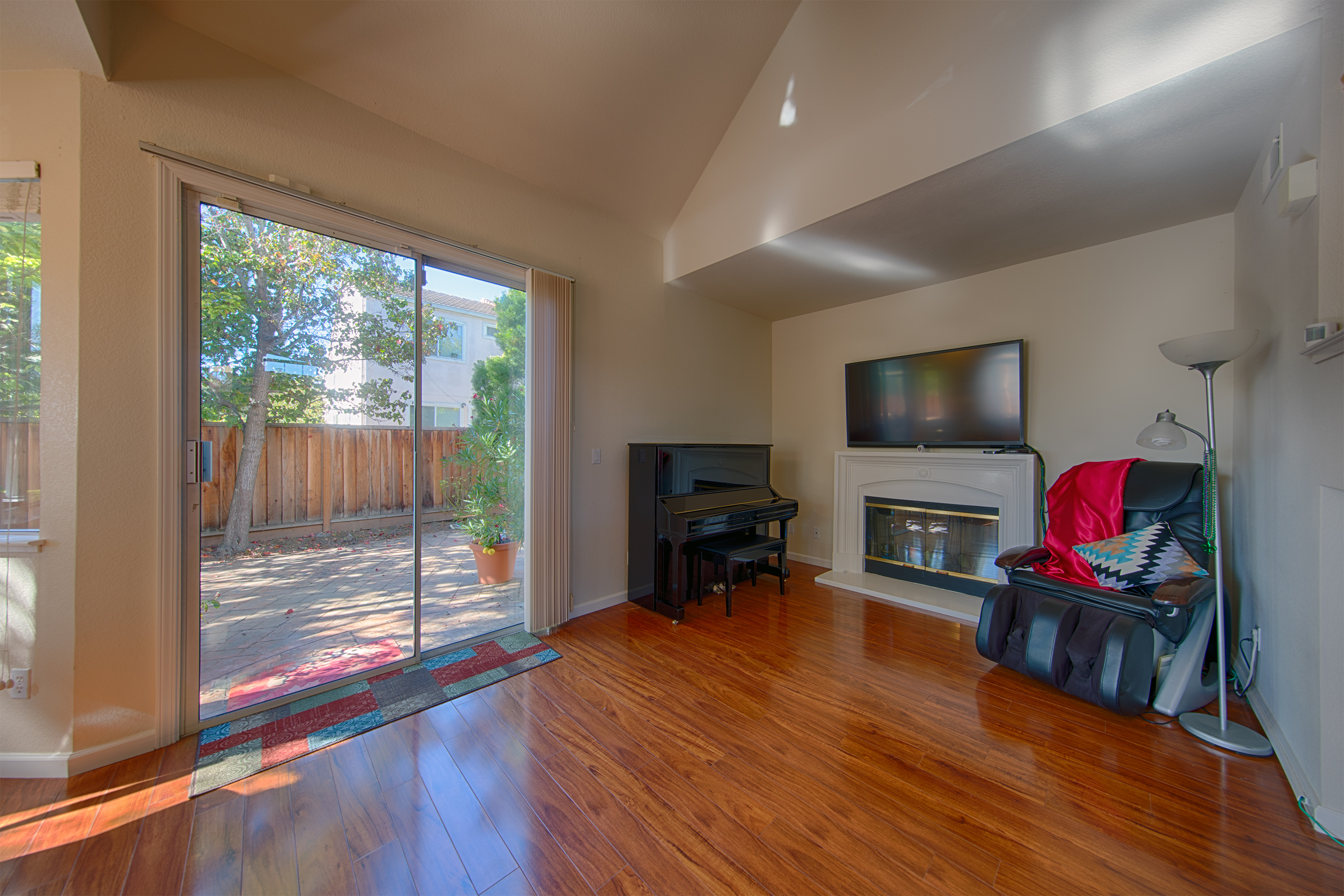34383 Mimosa Ter, Fremont 94555 - Family Room (A)