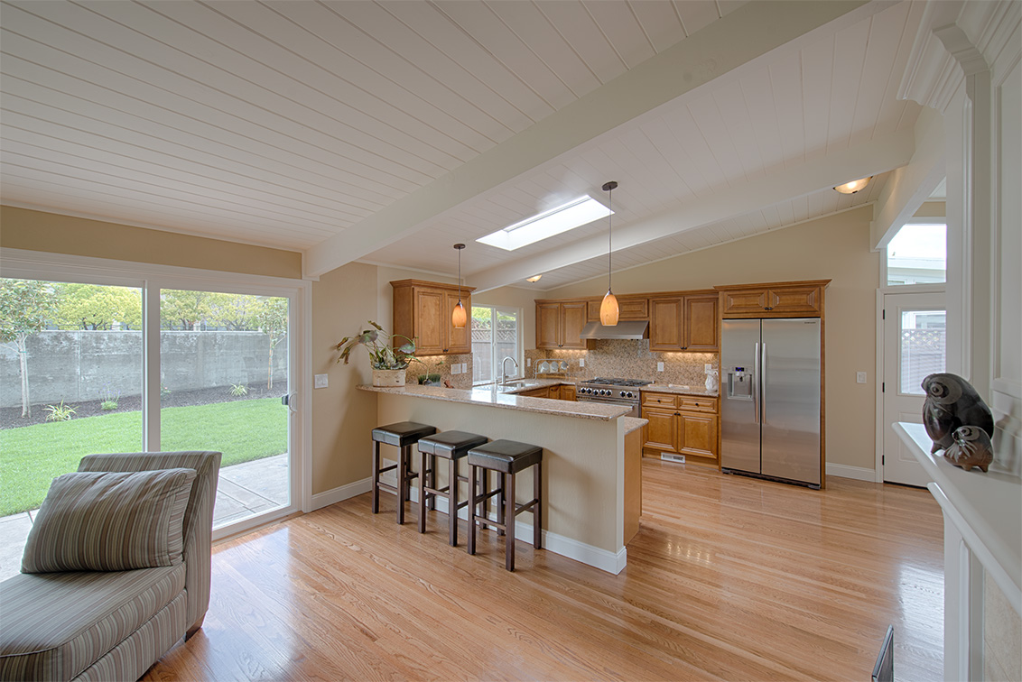 Breakfast Bar picture - 3851 Nathan Way, Palo Alto 94303