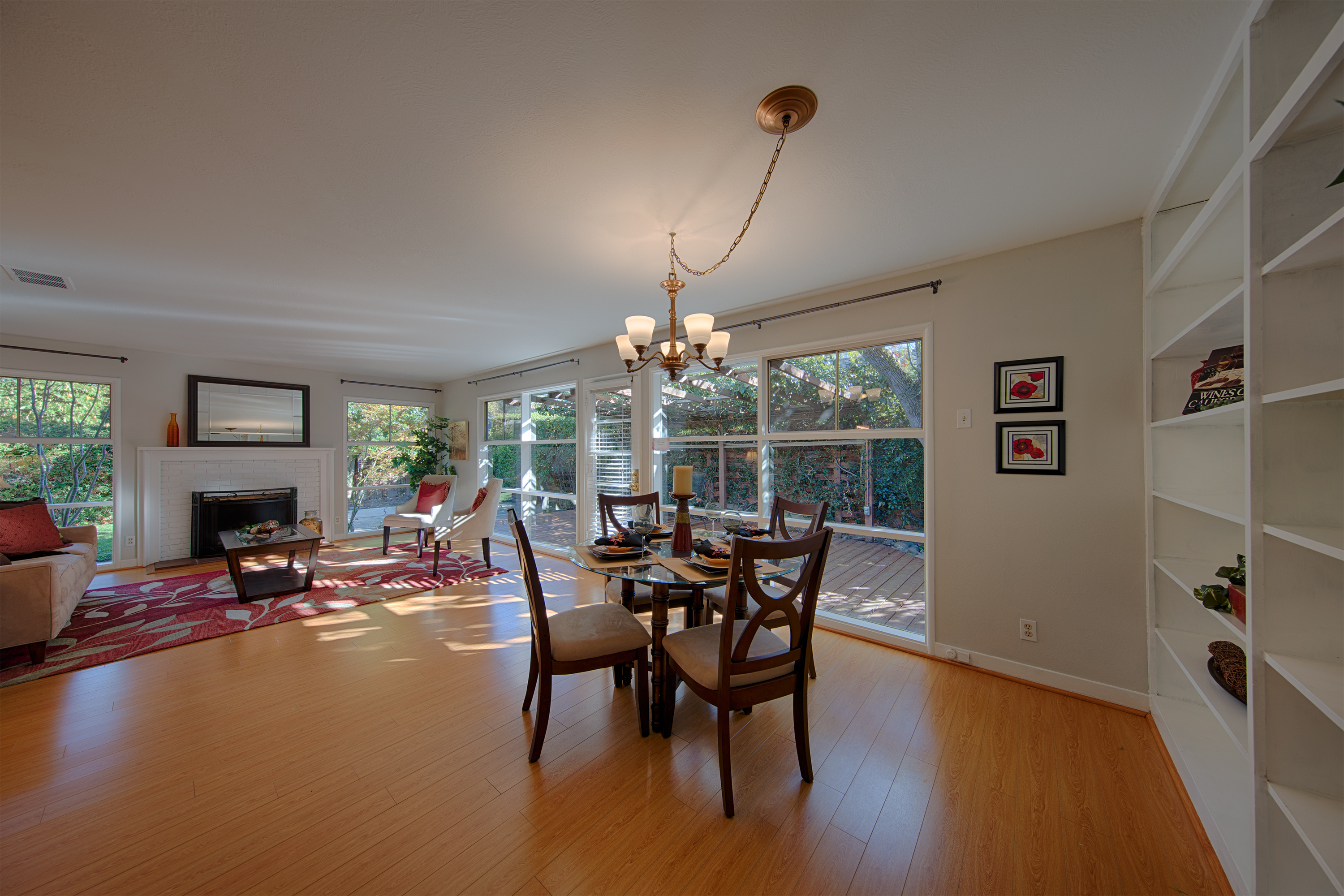 921 Newell Rd, Palo Alto 94303 - Dining Area (C)