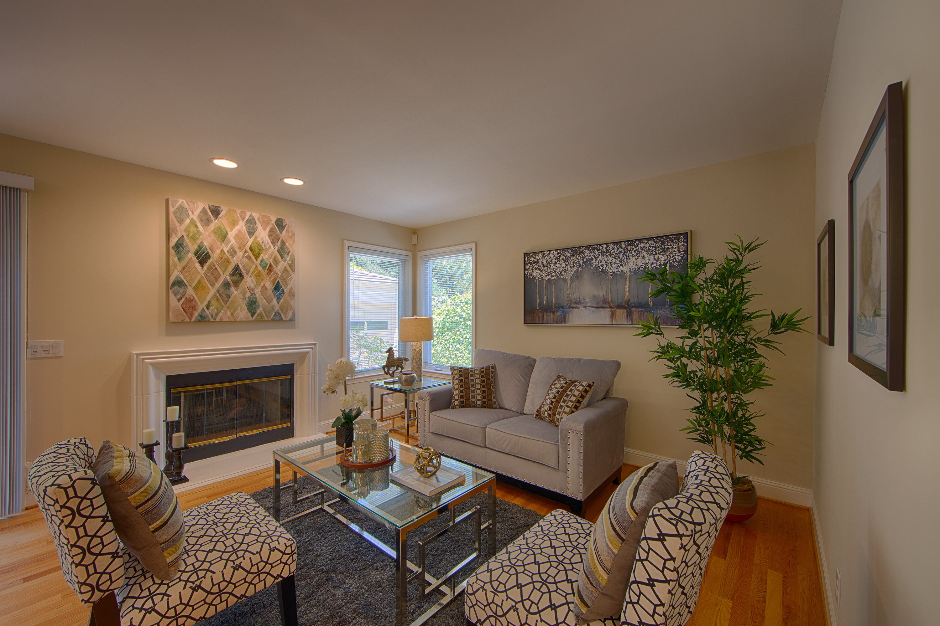 606 Chimalus Dr, Palo Alto 94306 - Family Room (A)