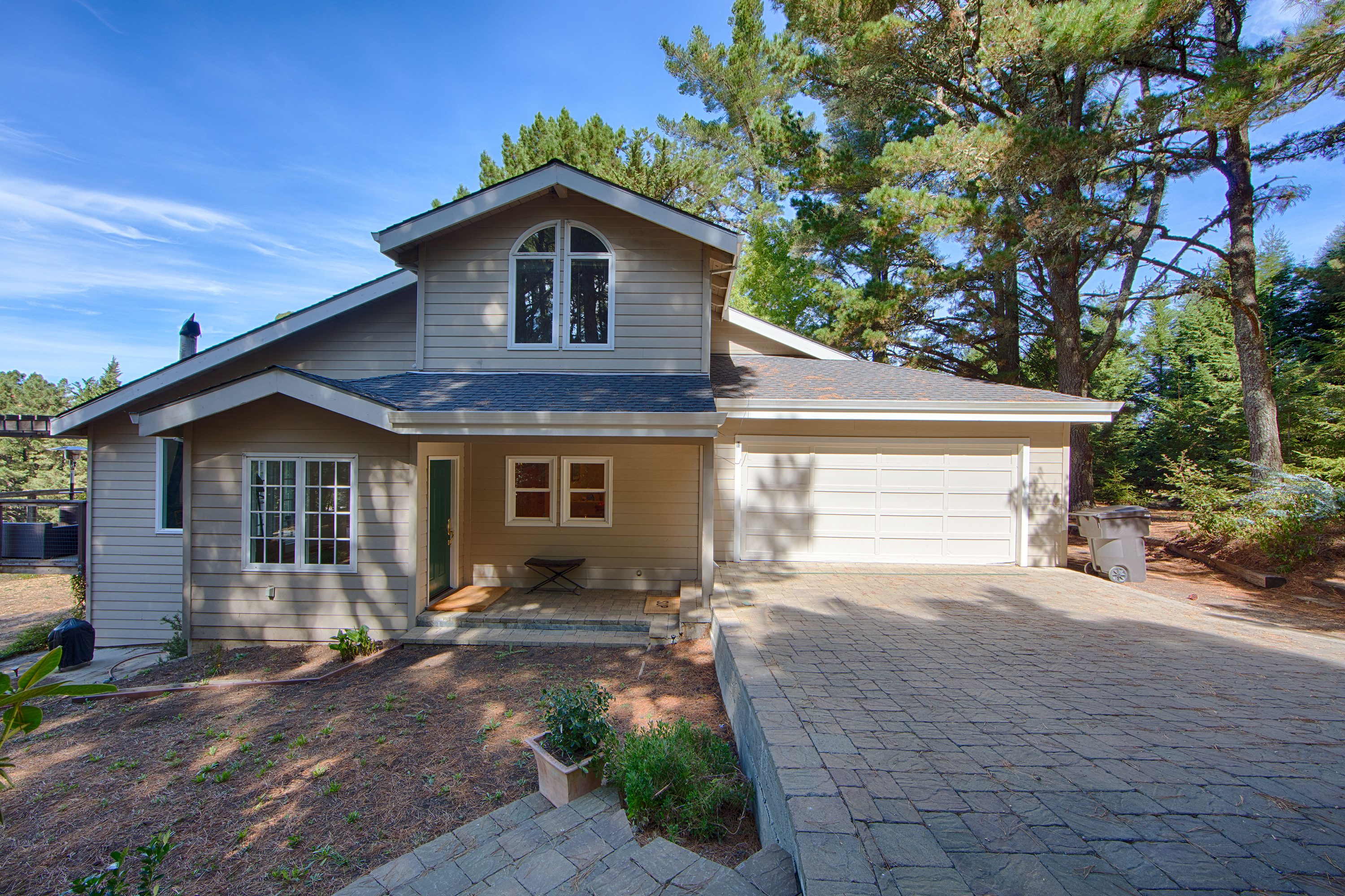 Front View - 1 Quail Ct, Woodside 94062
