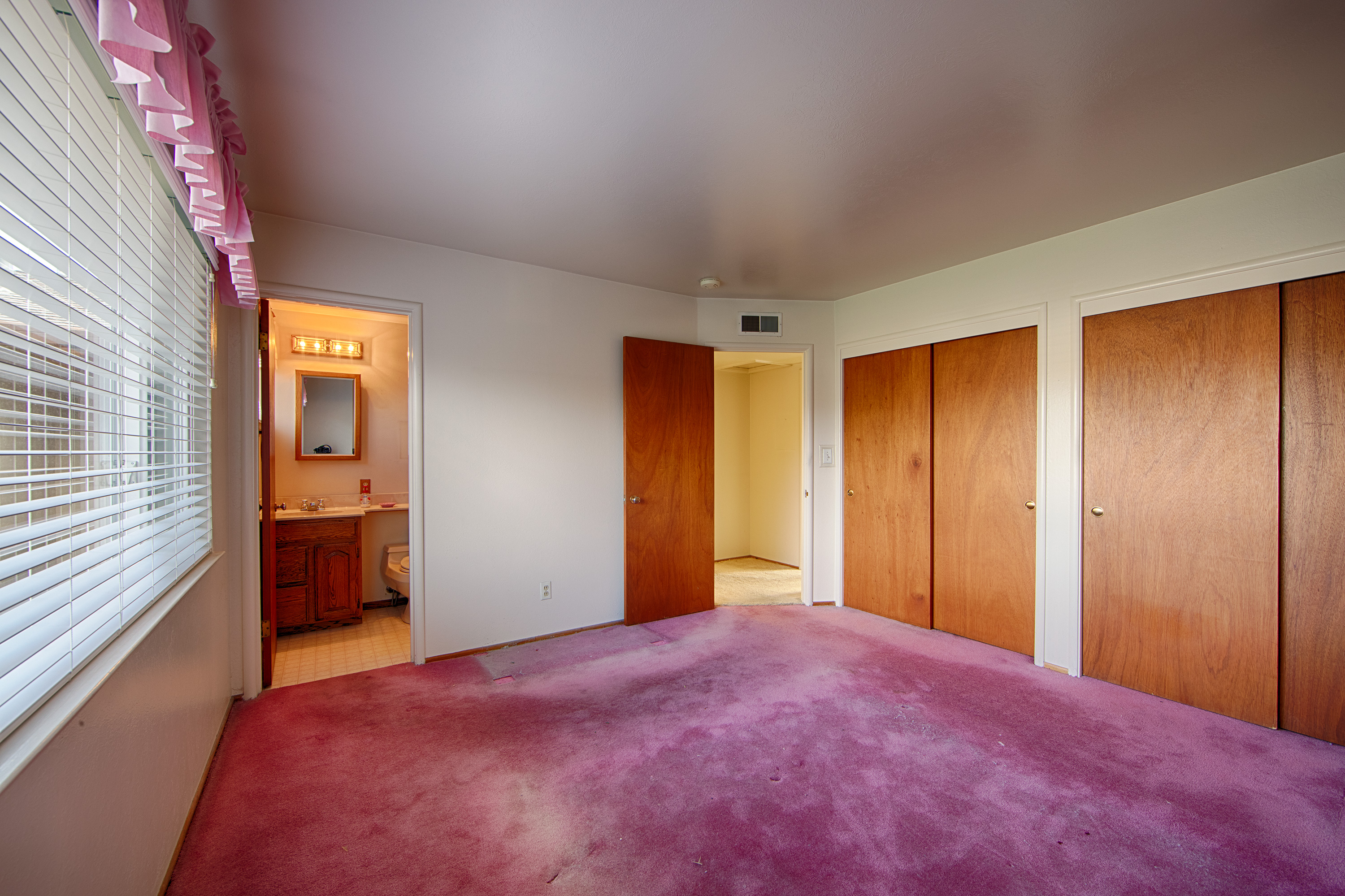 988 Cambridge Ave, Sunnyvale 94087 - Master Bedroom (C)