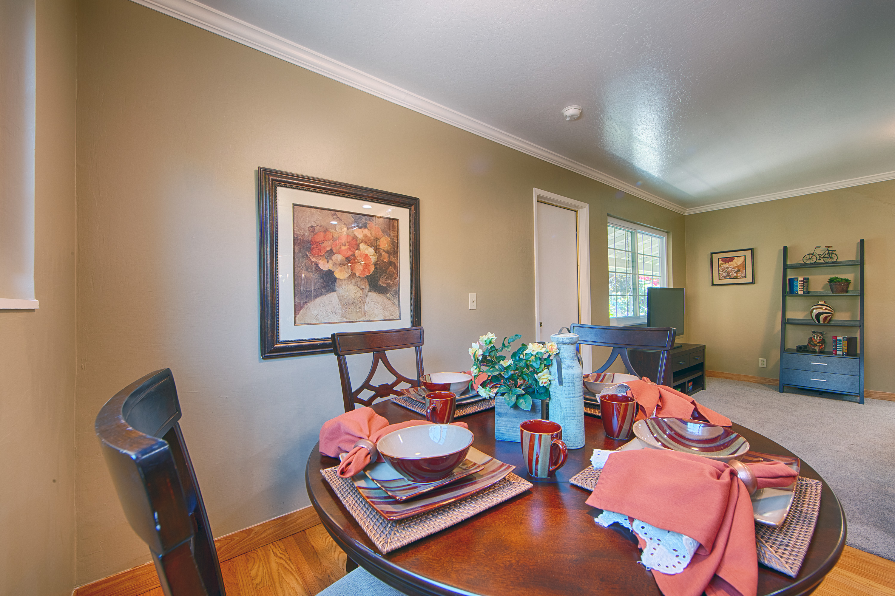 105 Belglen Way, Los Gatos 95032 - Breakfast Area (B)