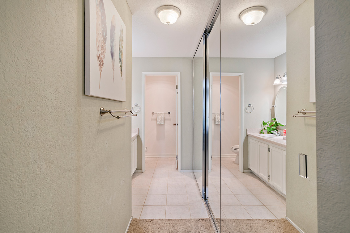 Bathroom 1 (B) picture - 39821 Cedar Blvd 115, Newark 94560