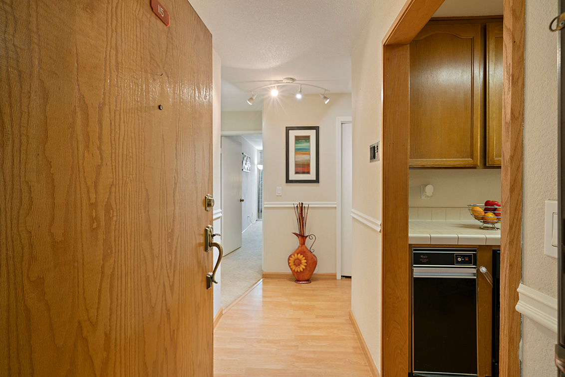 Entry (A) picture - 39821 Cedar Blvd 115, Newark 94560