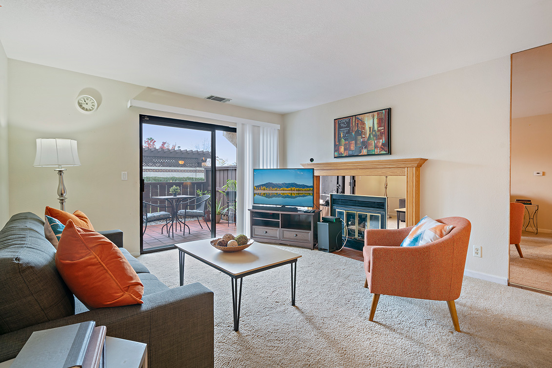 Living Room (B) picture - 39821 Cedar Blvd 115, Newark 94560