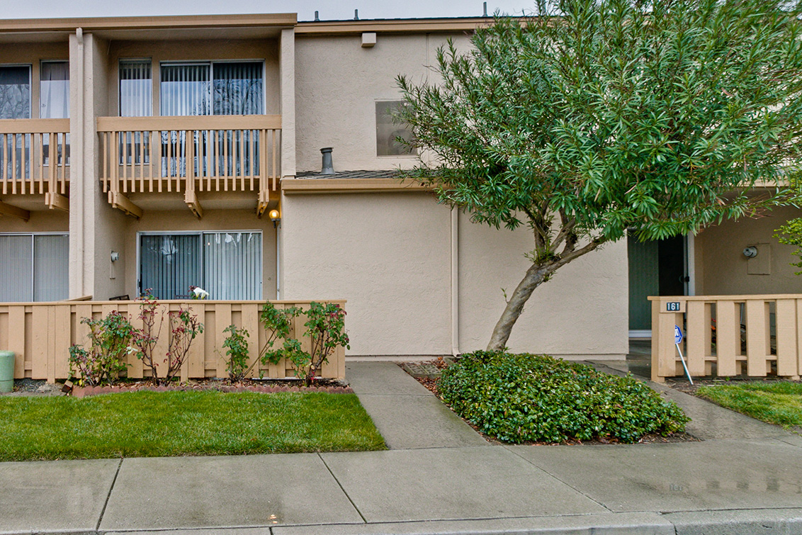 Connemara Way 125 162 (C) picture - 125 Connemara Way 162, Sunnyvale 94087