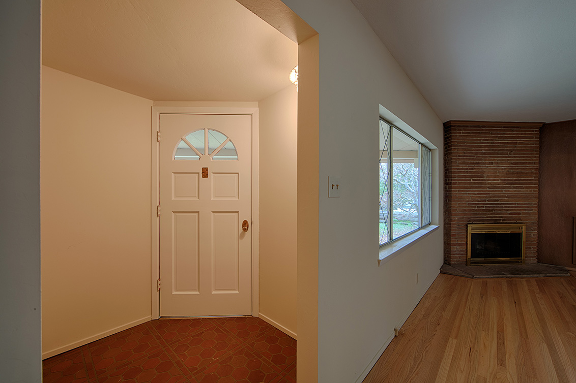 Entrance (A) picture - 3111 Cowper St, Palo Alto 94306