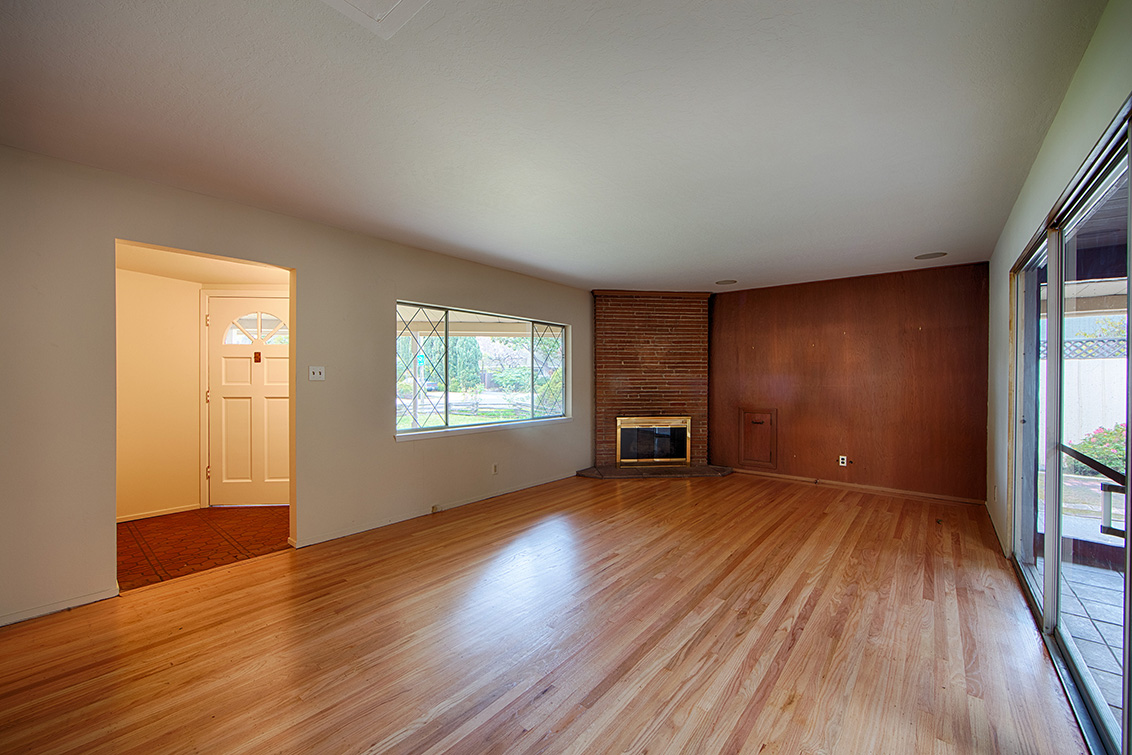 Living Room (B) picture - 3111 Cowper St, Palo Alto 94306