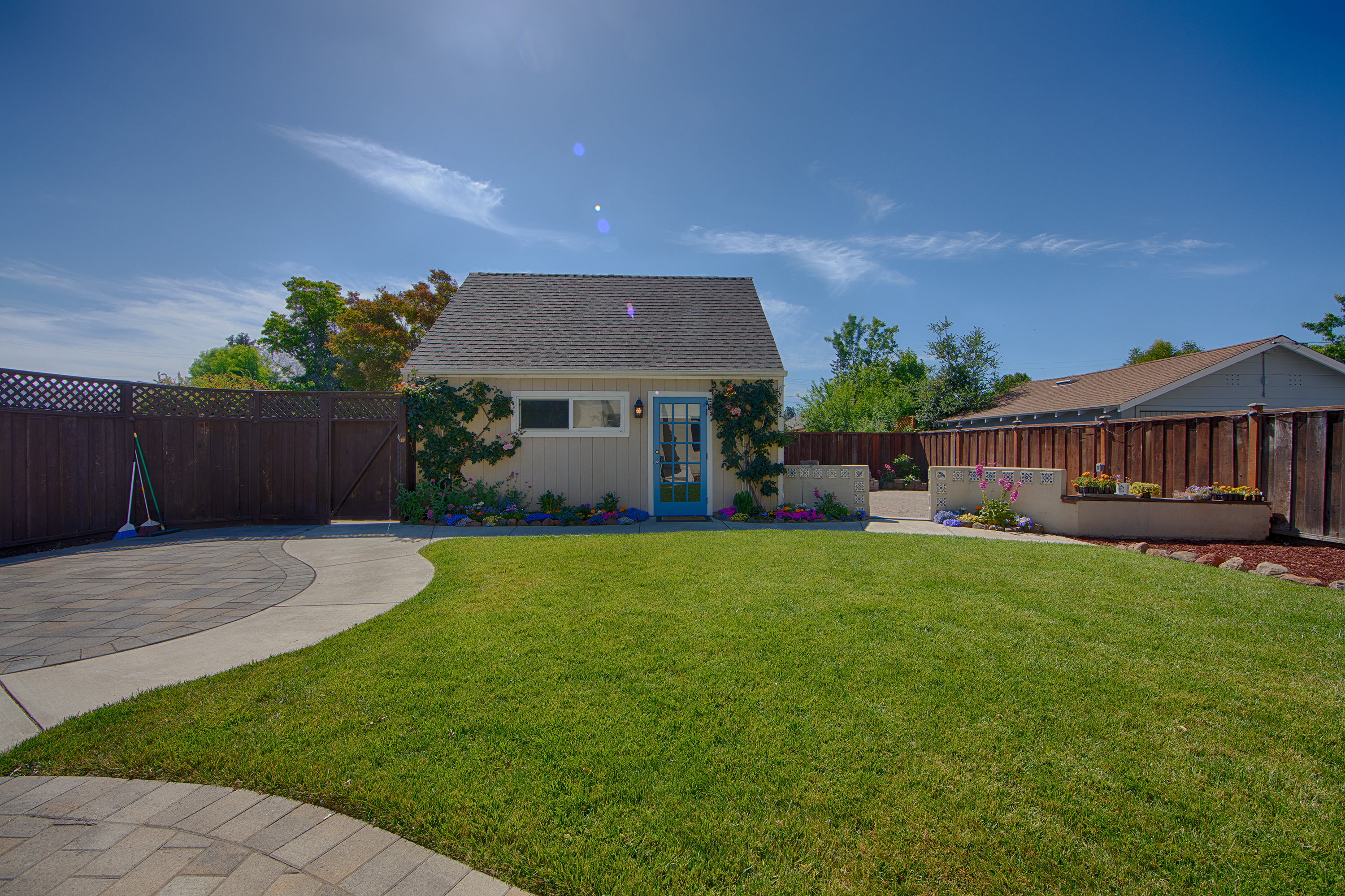 90 Dexter Ave, Redwood City 94063 - Backyard (B)