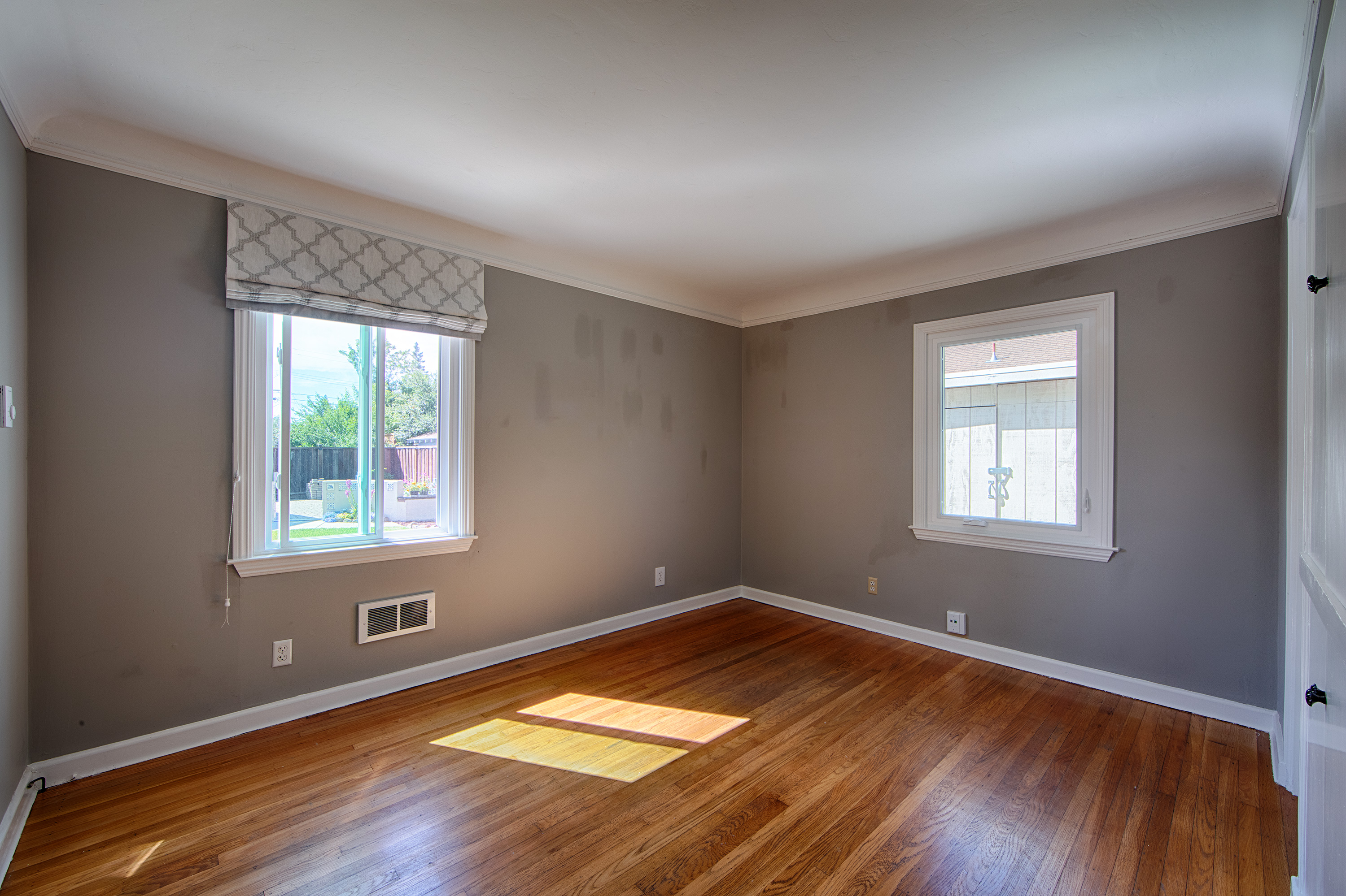 90 Dexter Ave, Redwood City 94063 - Master Bedroom (A)