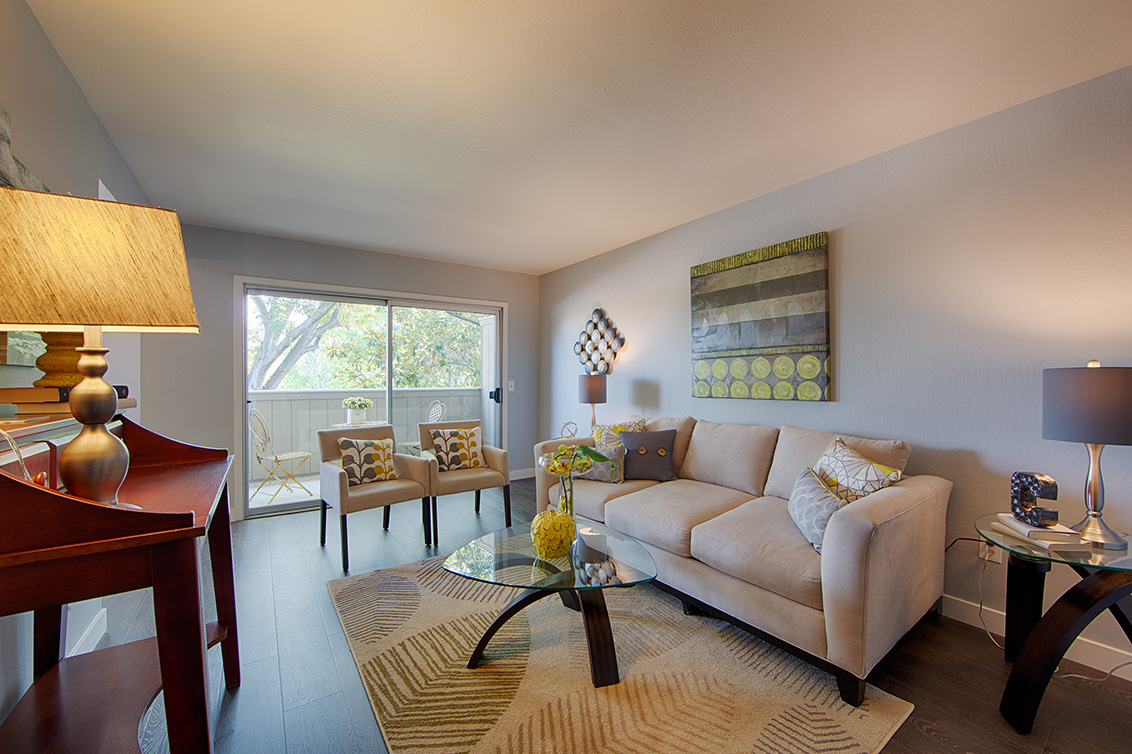 Living Room (B) picture - 7150 Rainbow Dr 21, San Jose 95129