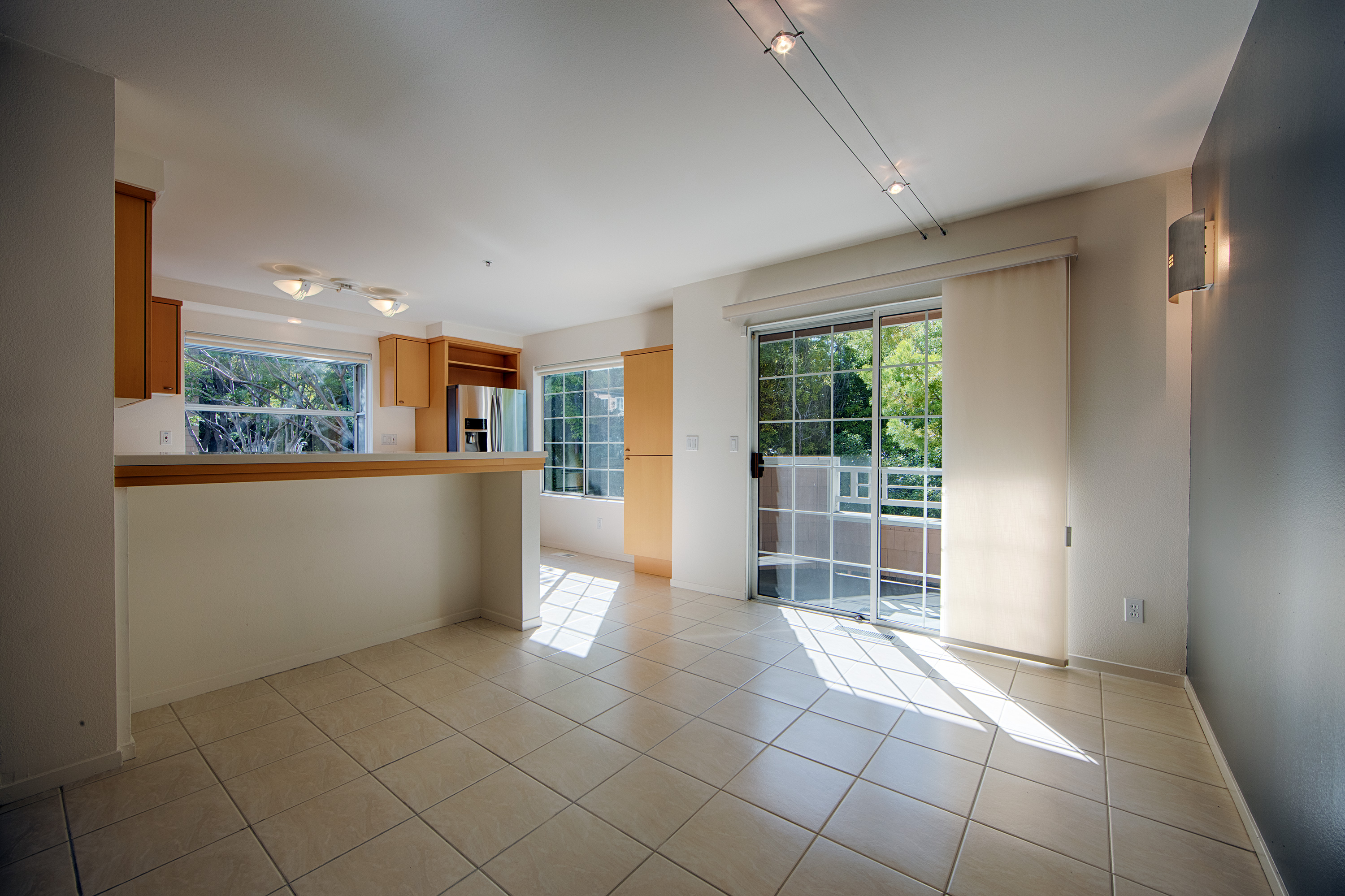 444 San Antonio Rd #9d, Palo Alto 94306 - Dining Room (B)