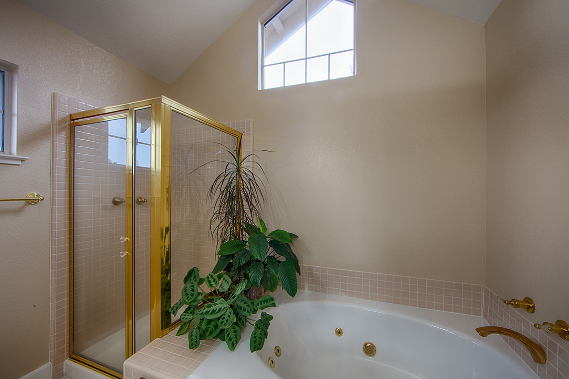 Master Bath (B) Picture - 878 Windmill Park Ln, Mountain View 94043 Master Bath (B) picture - 878 Windmill Park Ln, Mountain View 94043