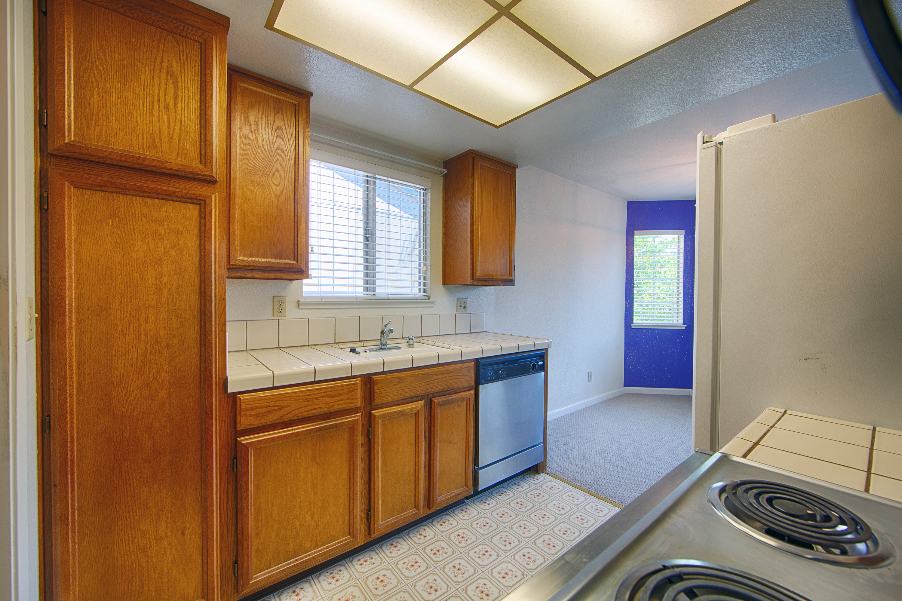 3492 Wine Barrel Way, San Jose 95124 - Kitchen (C)