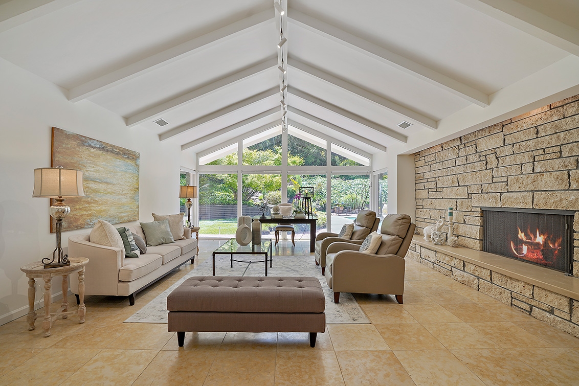 Living Room - 205 Eleanor Dr, Woodside 94062