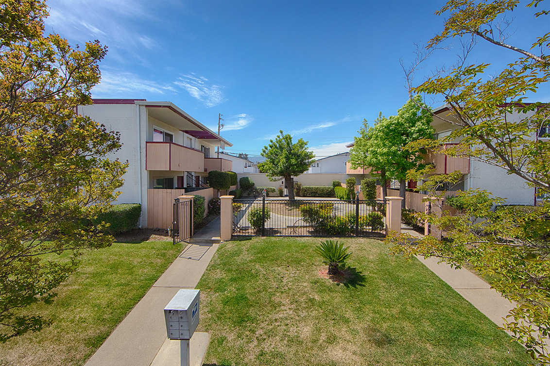 Park Circle East 10161 (B) picture - 10161 Park Circle East, Cupertino 95014