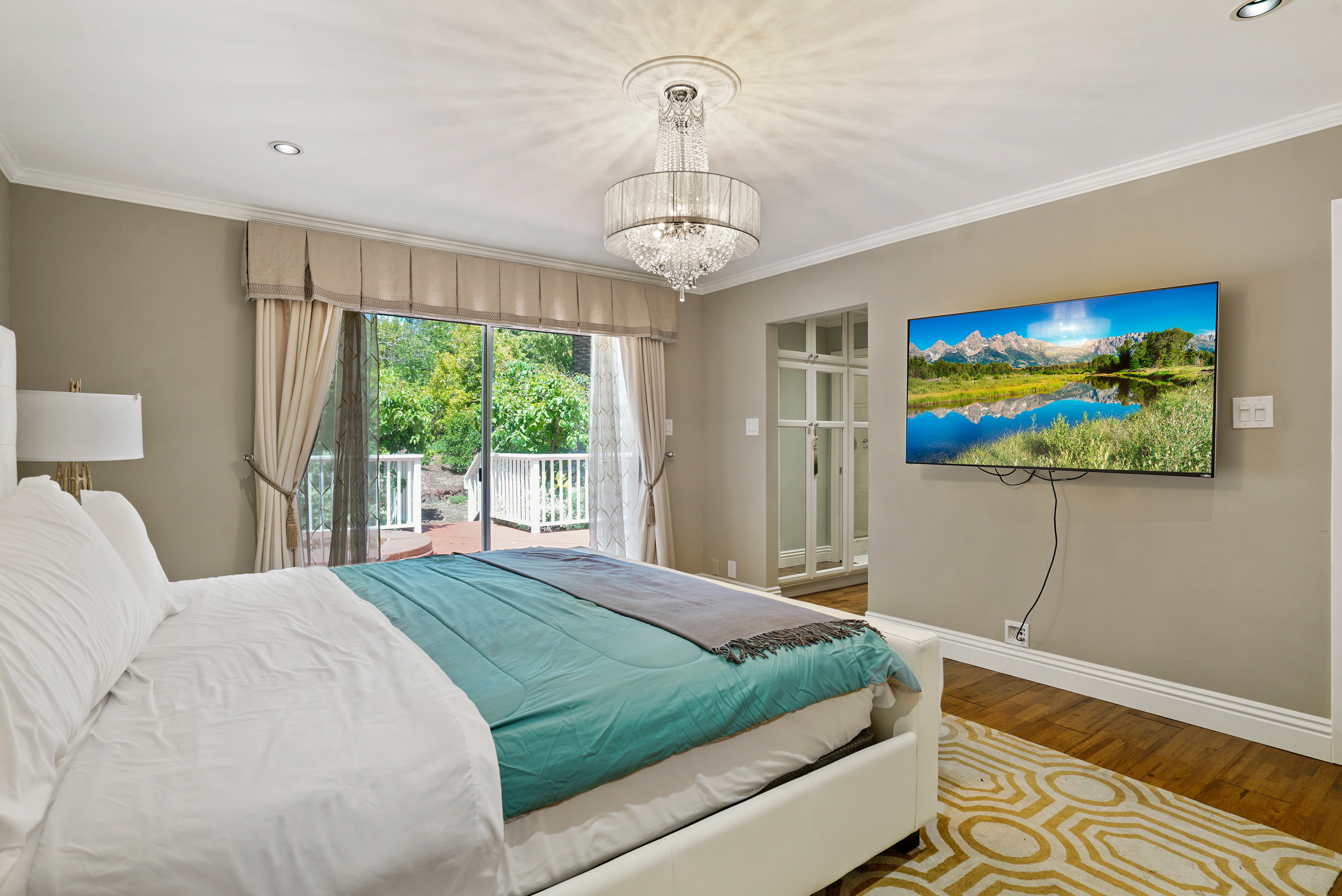 302 Stevick Dr, Atherton 94027 - Master Bedroom (D)