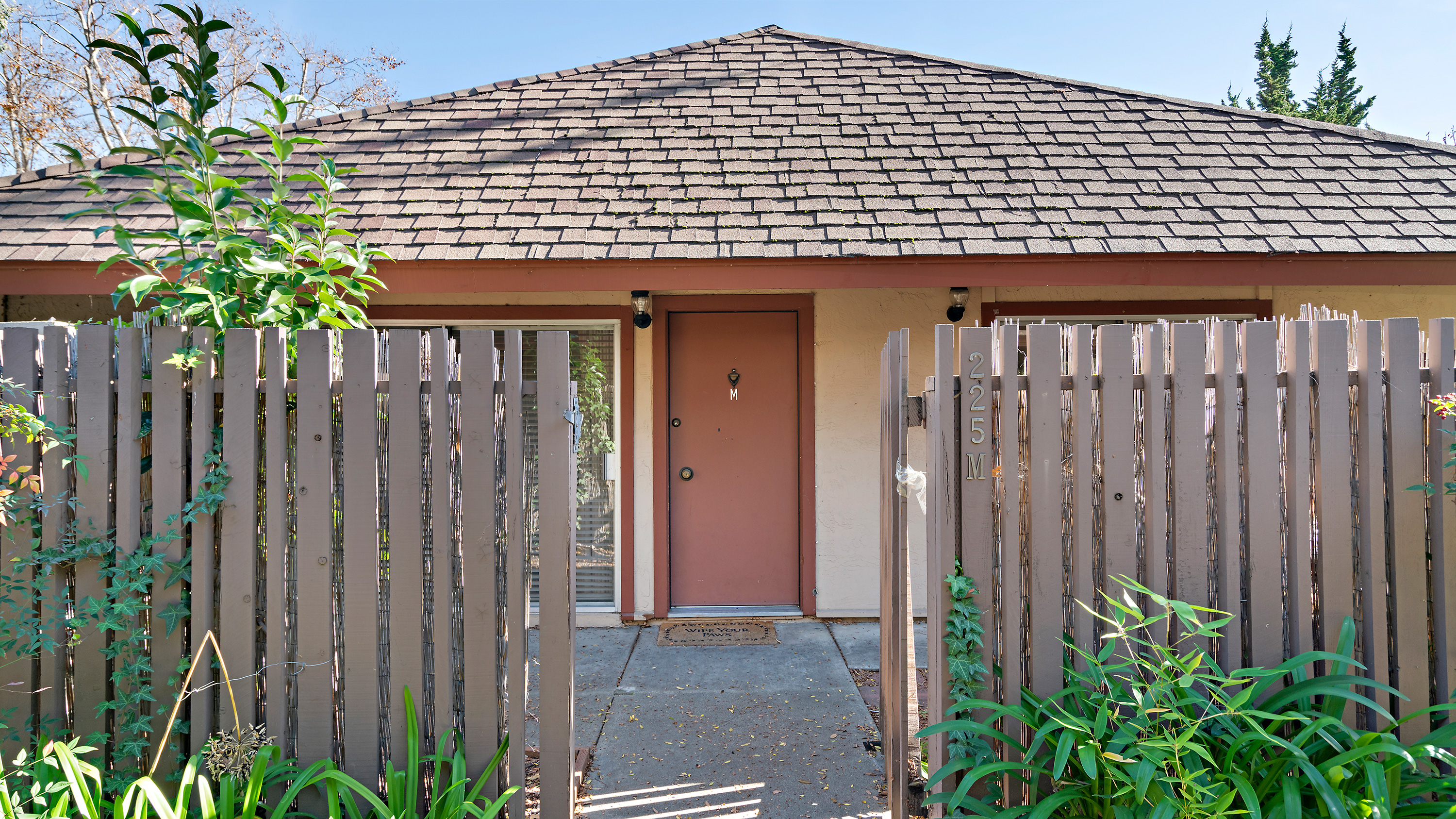 Front View - 225 W Red Oak Dr #M, Sunnyvale 94086