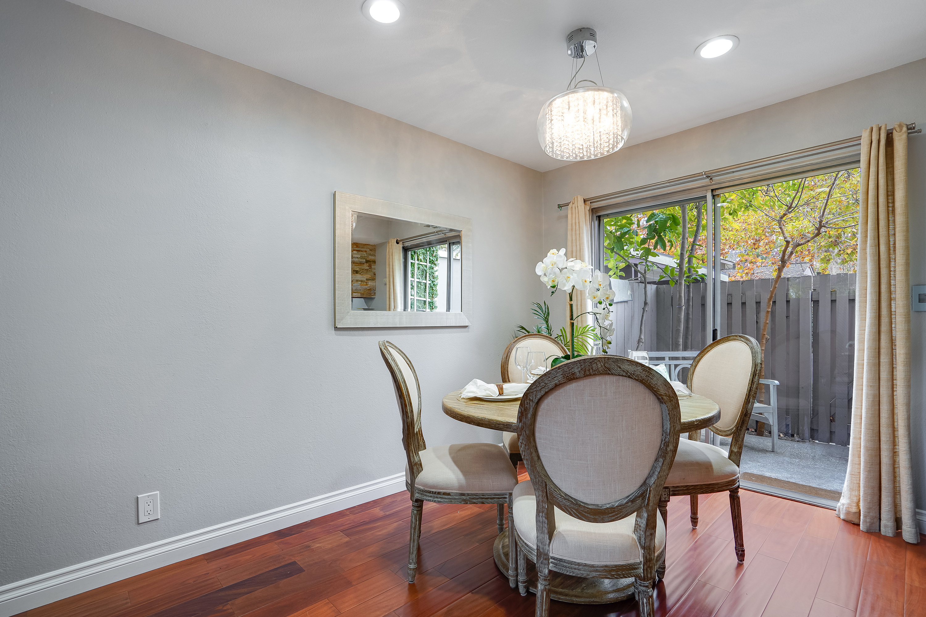 10572 White Fir Ct, Cupertino 95014 - Dining Room (C)