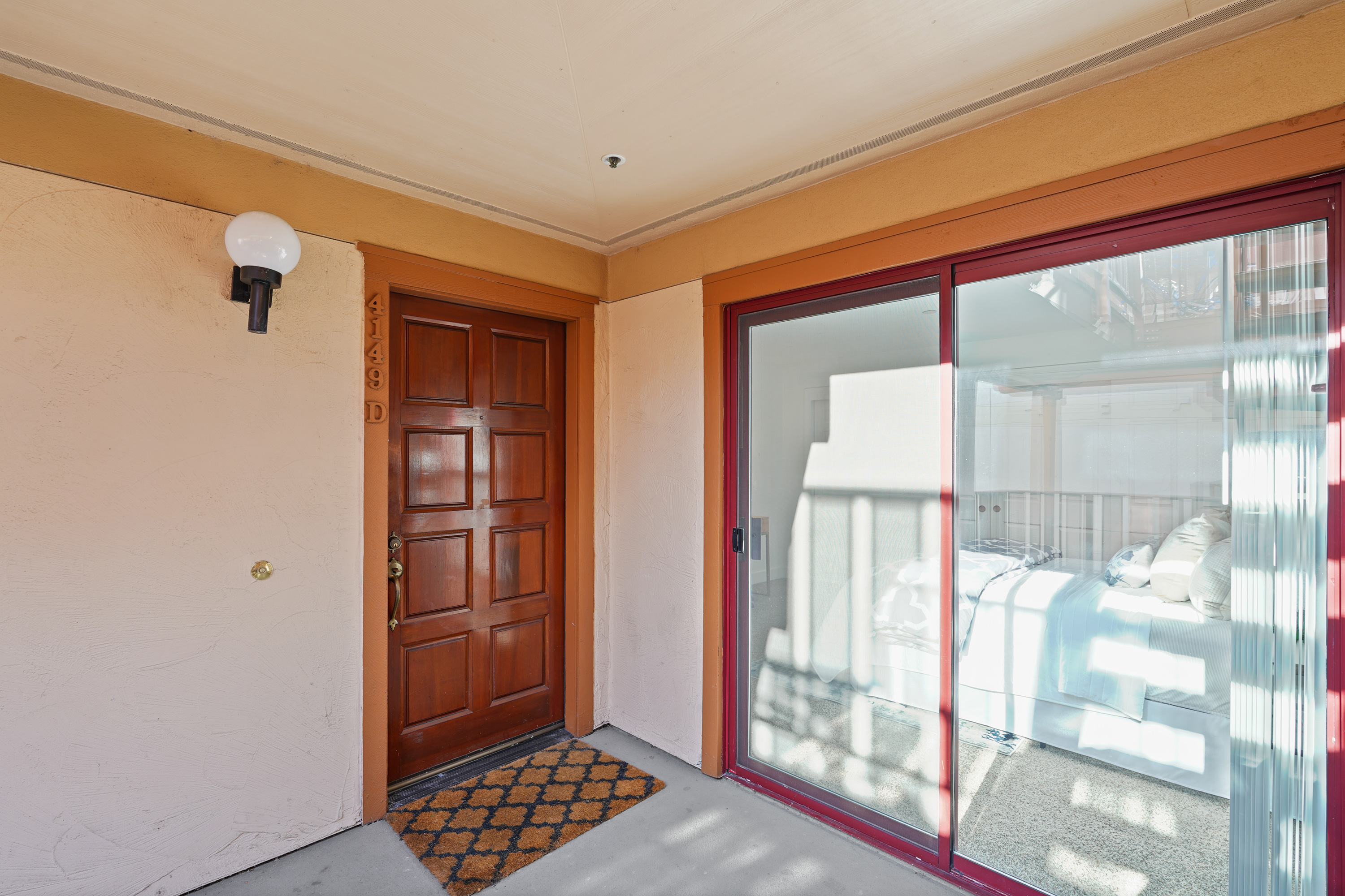 4149 El Camino Way #D, Palo Alto 94306 - Front Door (A)