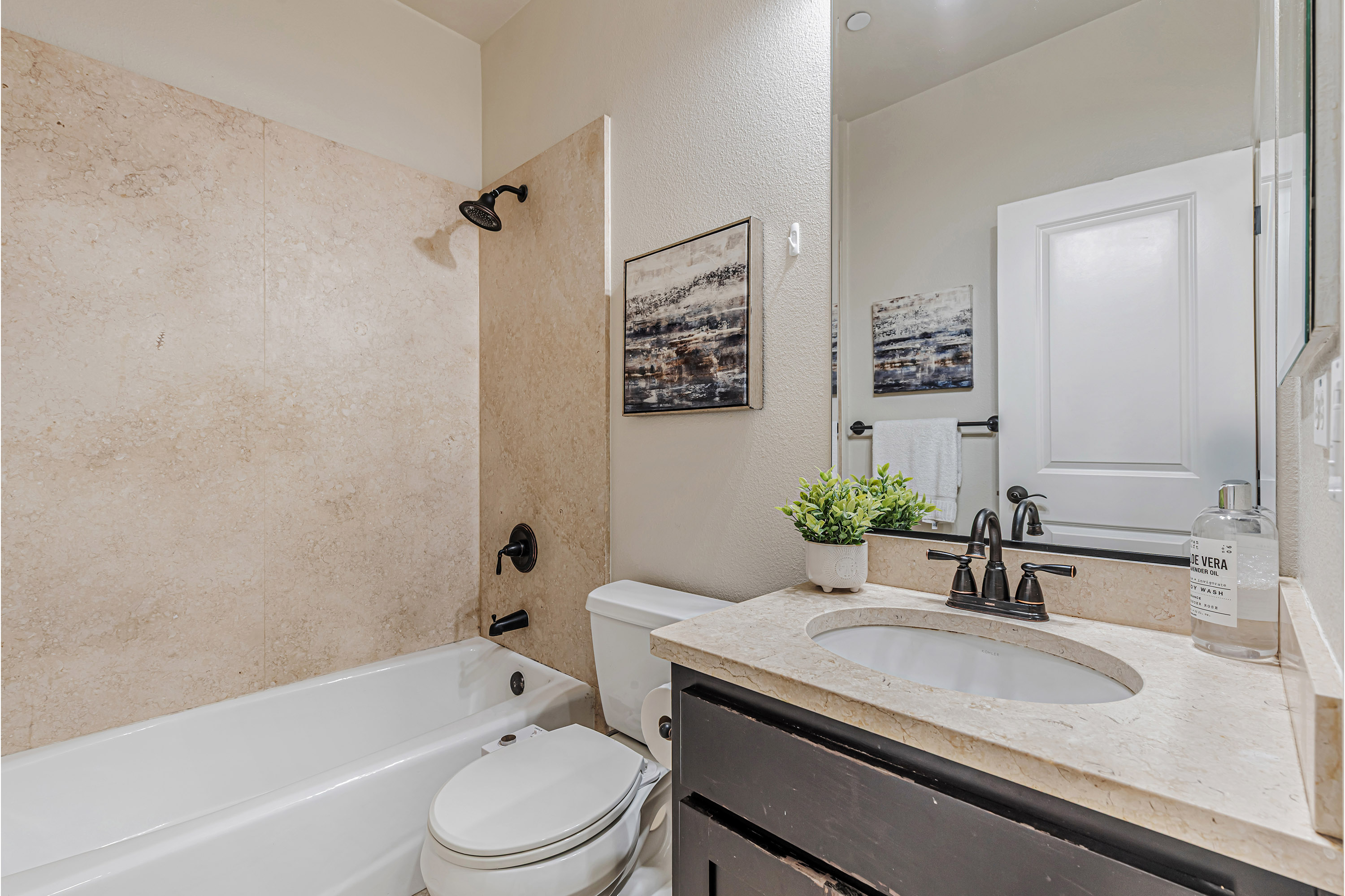 Bathroom 2 (A)
