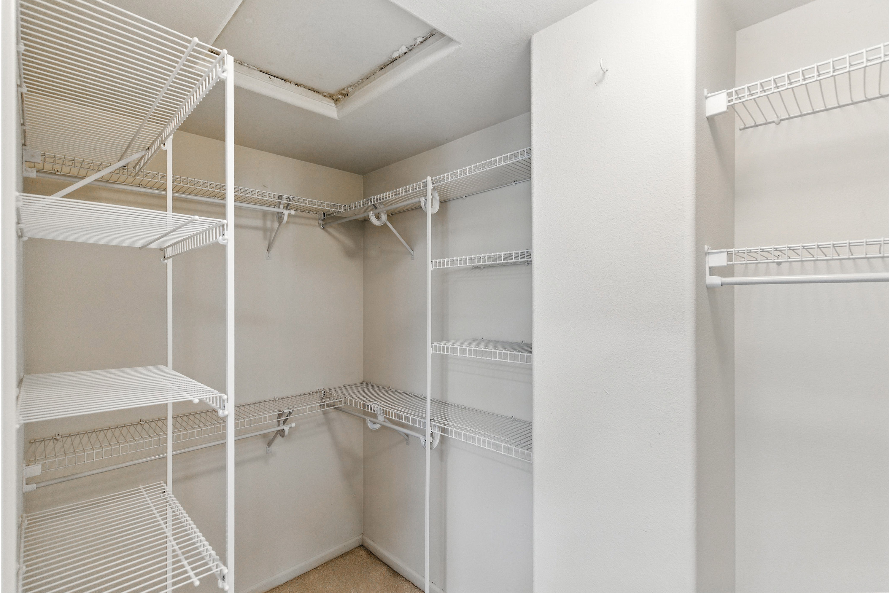 Primary Closet (A)