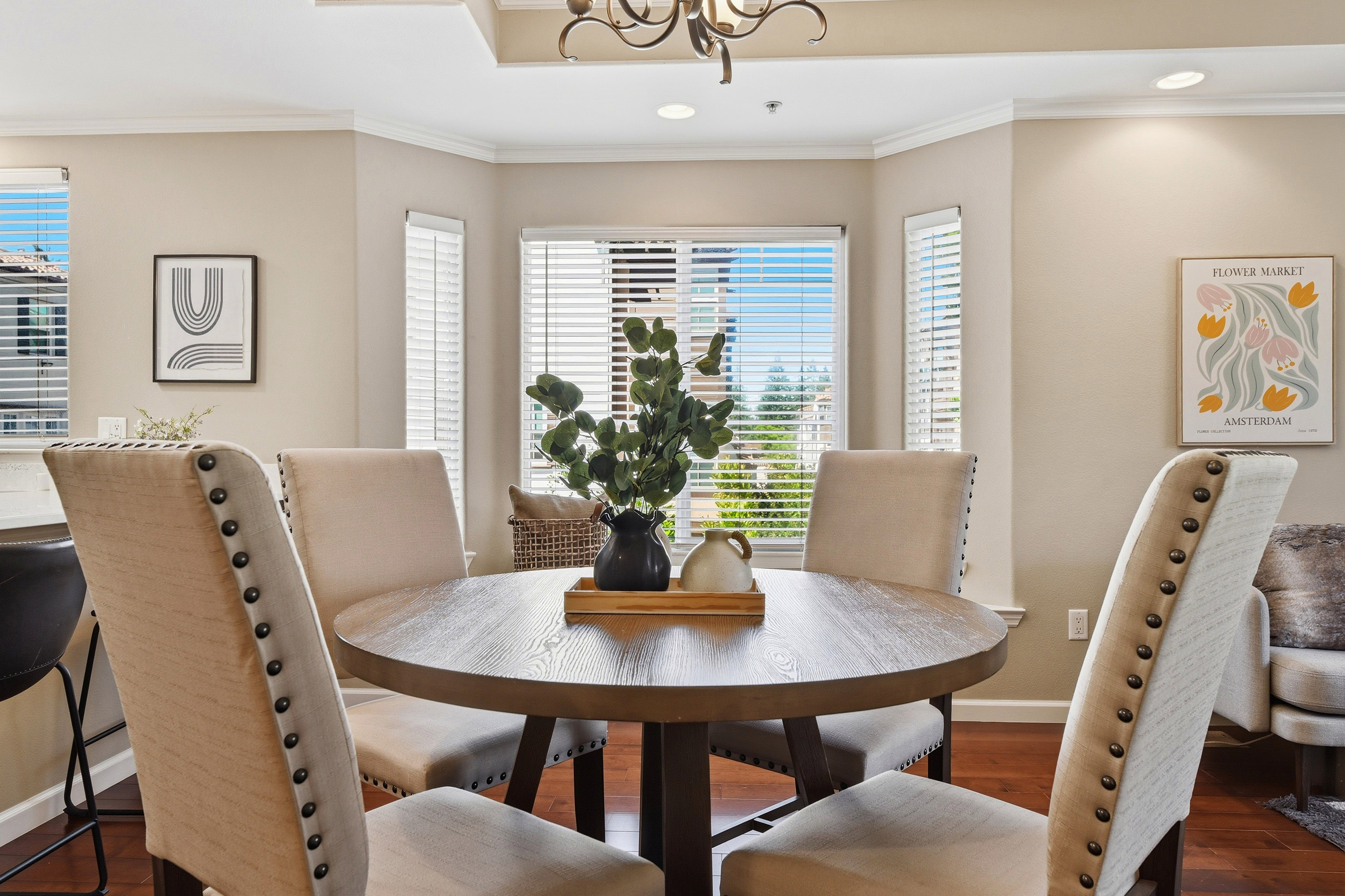 2222 Raspberry Ln, Mountain View 94043 - Dining Room (B)