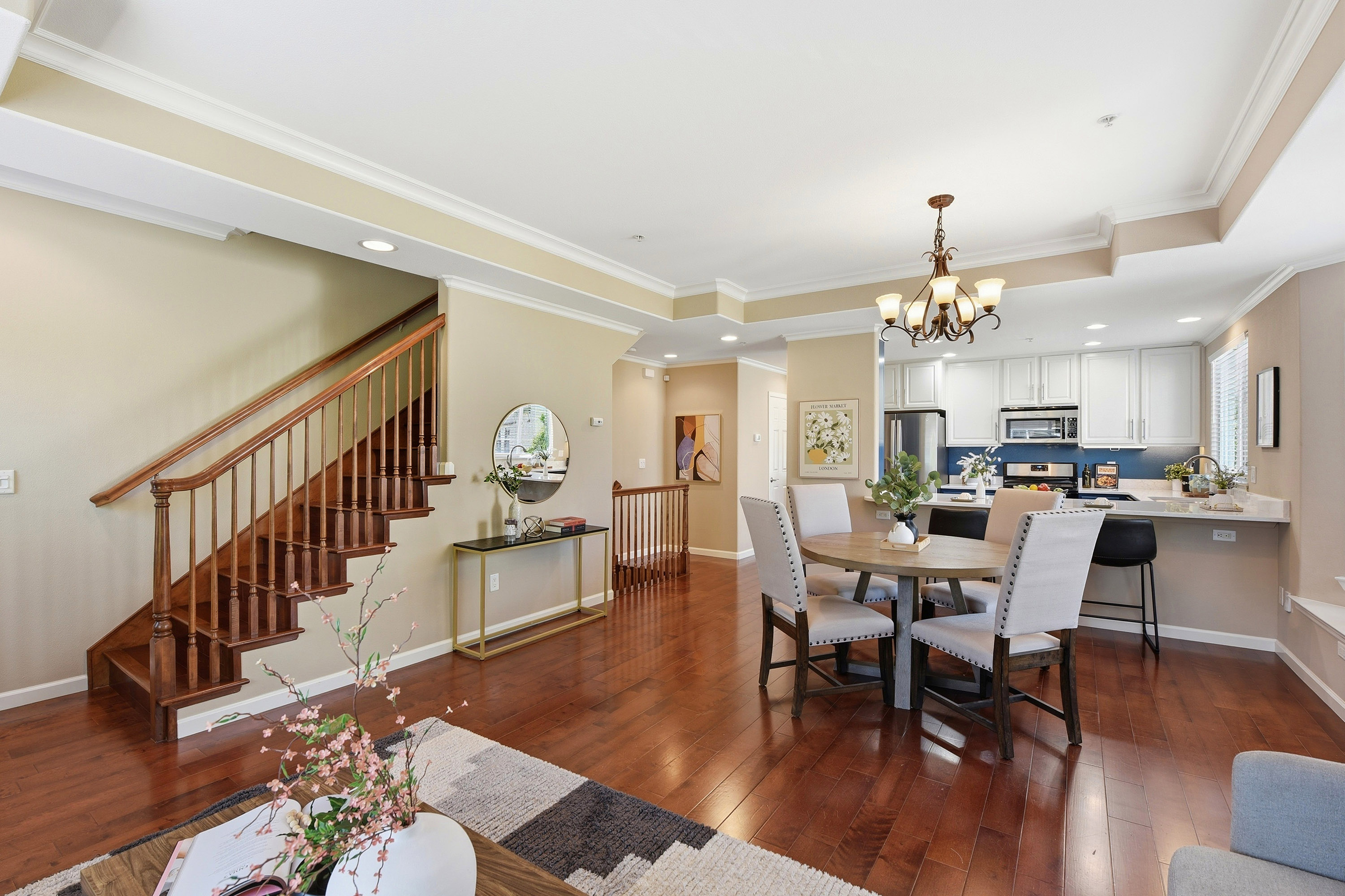 2222 Raspberry Ln, Mountain View 94043 - Lving Dining (A)